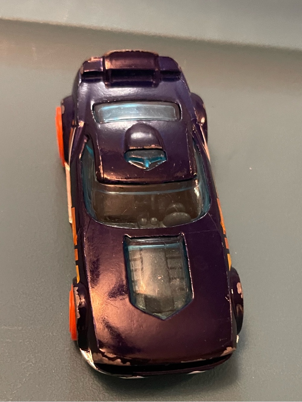 Hot Wheels Fast Fish Khull One Blue Die-Cast Race Car with Orange Yellow 2020